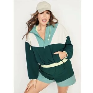 Old Navy StretchTech Color-Block Half-Zip Jacket - English Ivy - Large